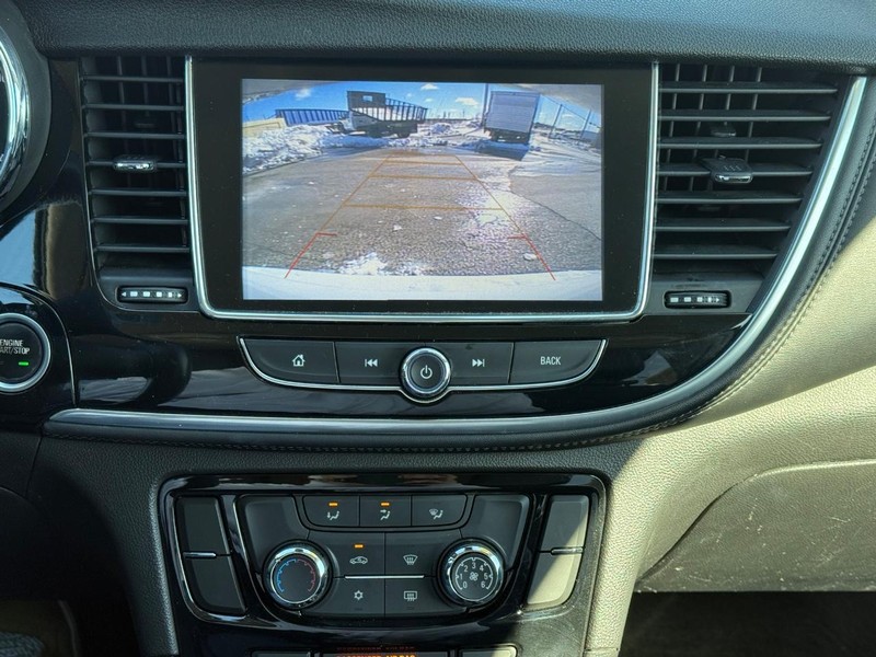 Buick Encore Vehicle Full-screen Gallery Image 17
