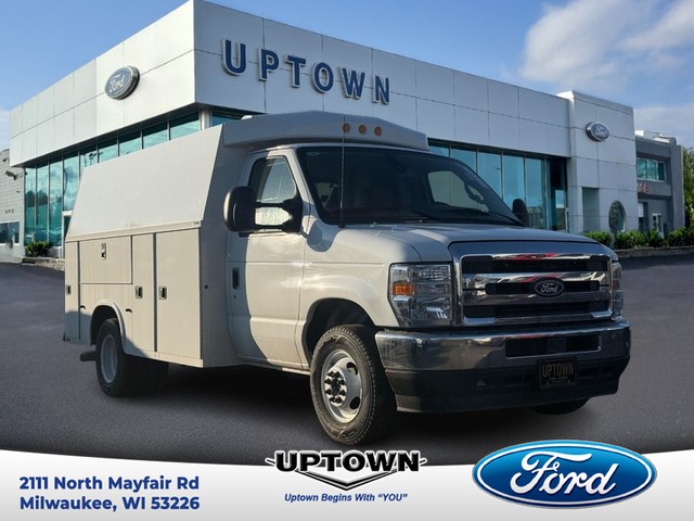 Milwaukee WI 2026 Ford E-Series Cutaway more details - ford e-series cutaway
