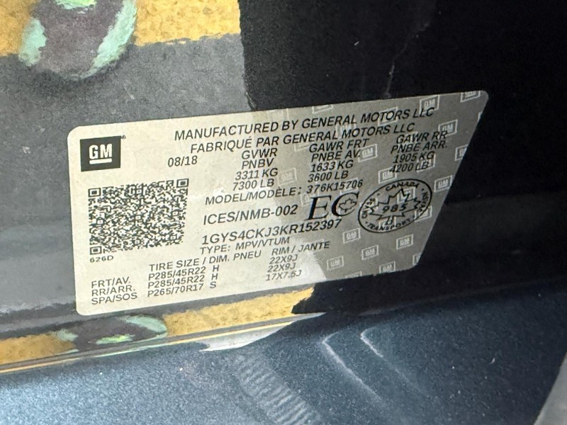 Cadillac Escalade Vehicle Full-screen Gallery Image 26