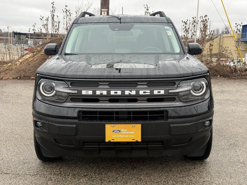 Ford Bronco Sport Vehicle Full-screen Gallery Image 08