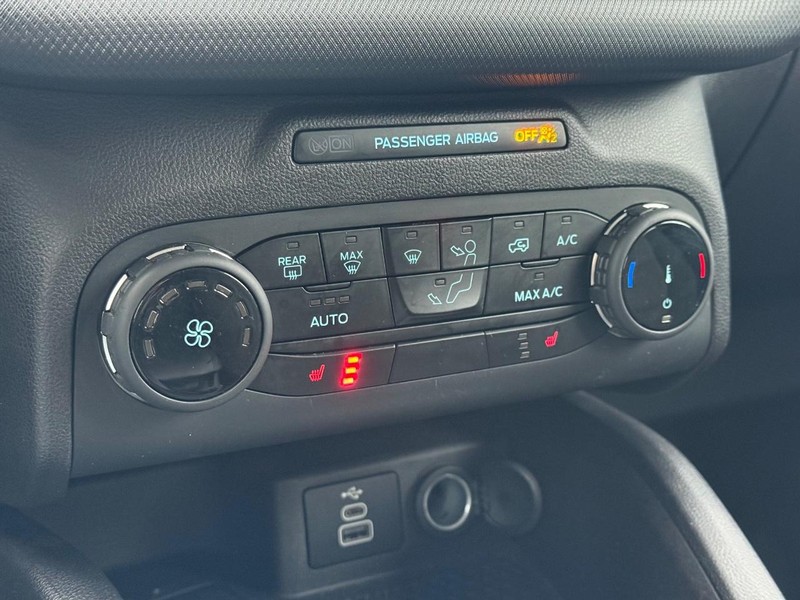 Ford Bronco Sport Vehicle Full-screen Gallery Image 18