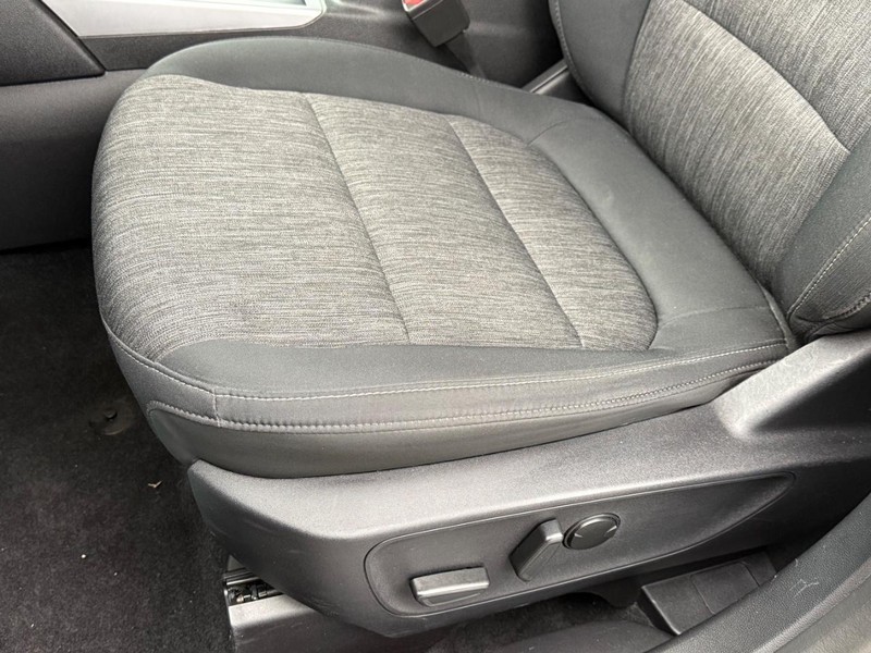 Ford Bronco Sport Vehicle Full-screen Gallery Image 24