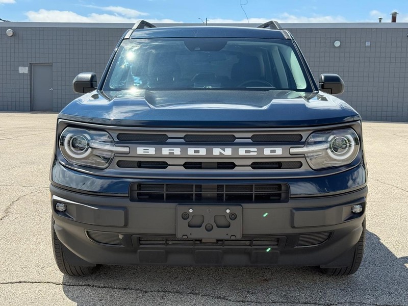 Ford Bronco Sport Vehicle Full-screen Gallery Image 08