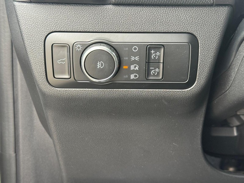 Ford Bronco Sport Vehicle Full-screen Gallery Image 22