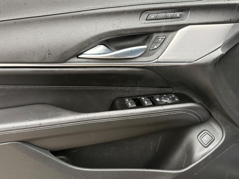 Cadillac CT4 Vehicle Full-screen Gallery Image 22