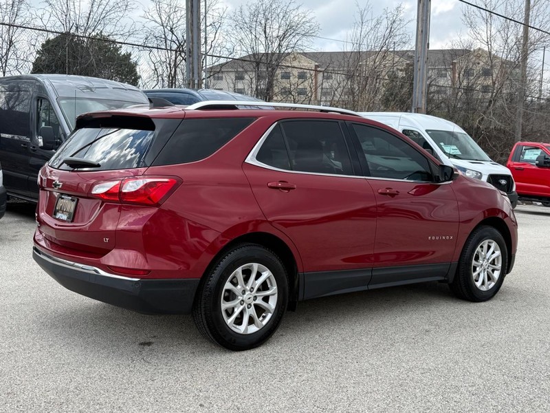 Chevrolet Equinox Vehicle Full-screen Gallery Image 03