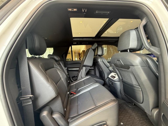 2025 Lincoln Navigator Reserve L - Photo 6