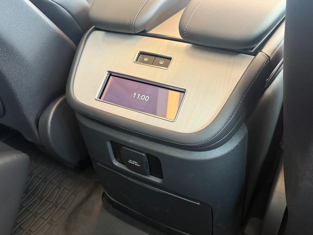 2025 Lincoln Navigator Reserve L - Photo 7