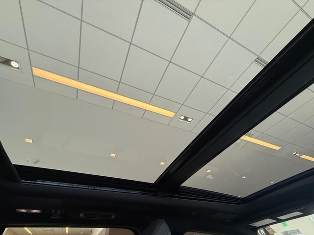 2025 Lincoln Navigator Reserve L - Photo 8