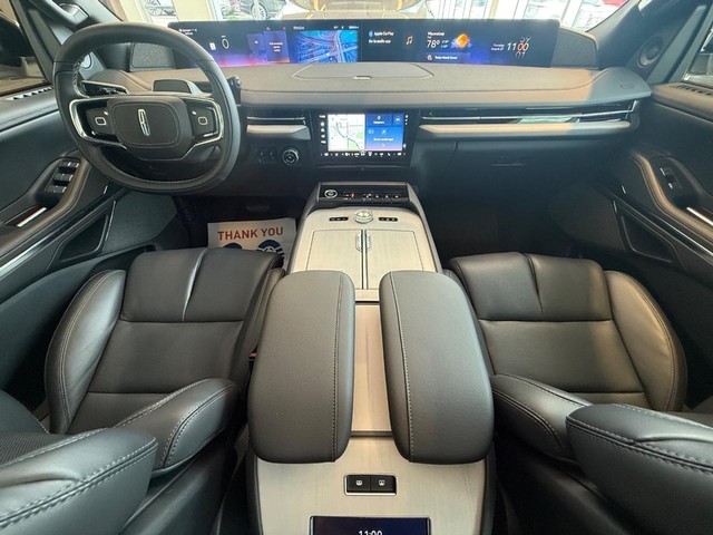 2025 Lincoln Navigator Reserve L - Photo 9