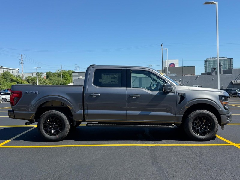 Oxford White 2026 Ford F-150 Pickup Truck Four-Wheel Drive Manual