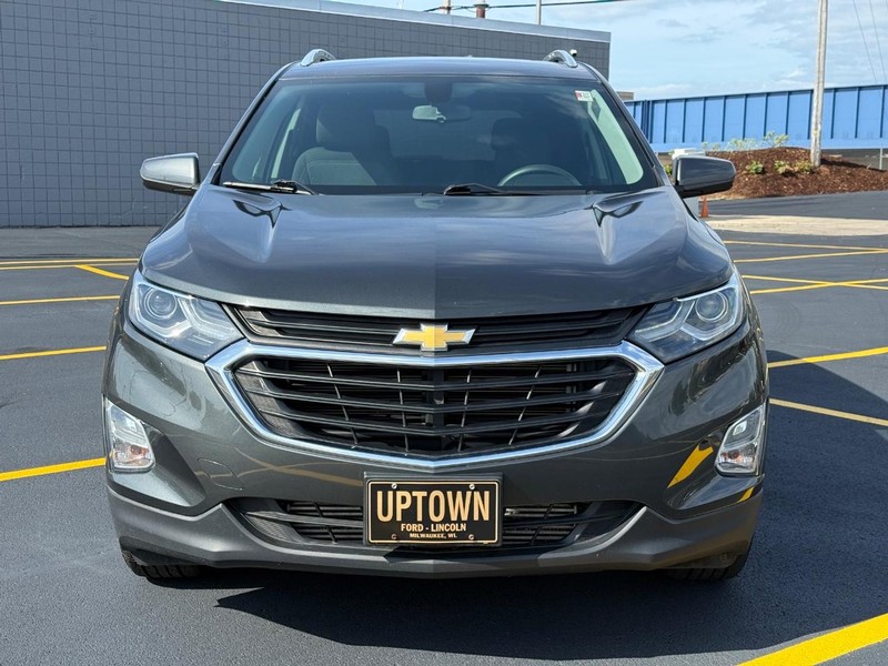 Chevrolet Equinox Vehicle Full-screen Gallery Image 08