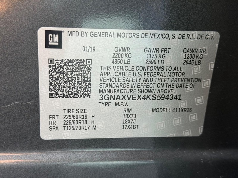 Chevrolet Equinox Vehicle Full-screen Gallery Image 26