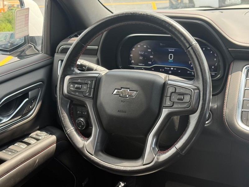 Chevrolet Tahoe Vehicle Full-screen Gallery Image 16