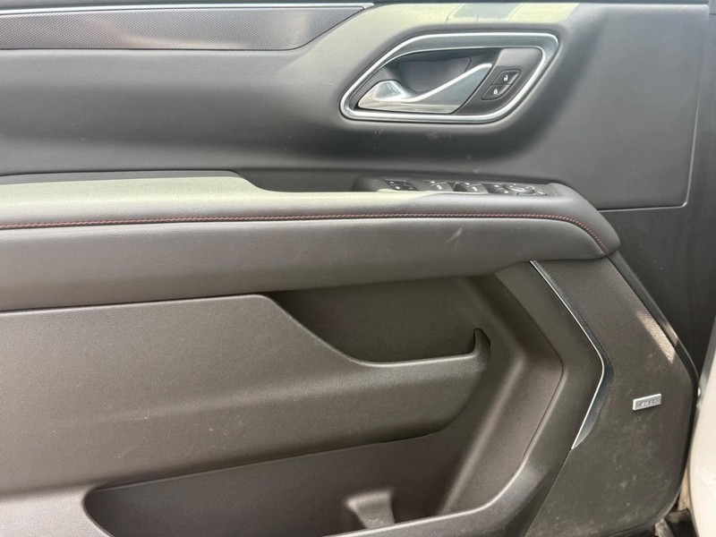 Chevrolet Tahoe Vehicle Full-screen Gallery Image 29