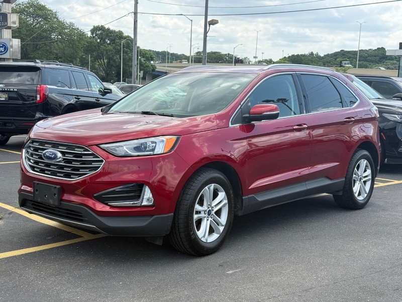 Ford Edge Vehicle Full-screen Gallery Image 07