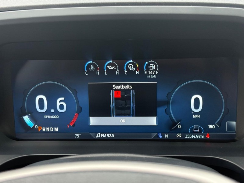 Ford Expedition Max Vehicle Full-screen Gallery Image 25