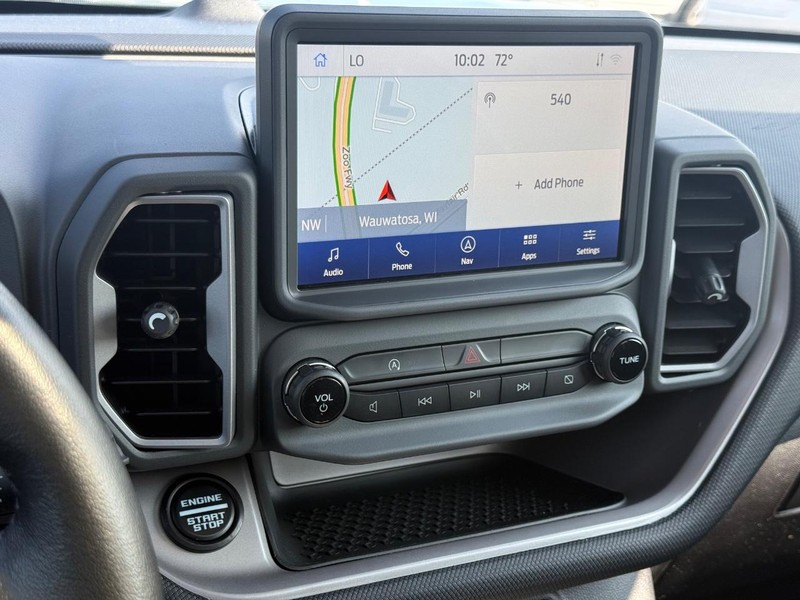 Ford Bronco Sport Vehicle Full-screen Gallery Image 17