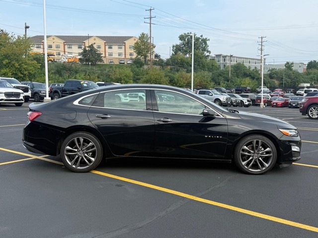 1G1ZE5SX6NF201317
