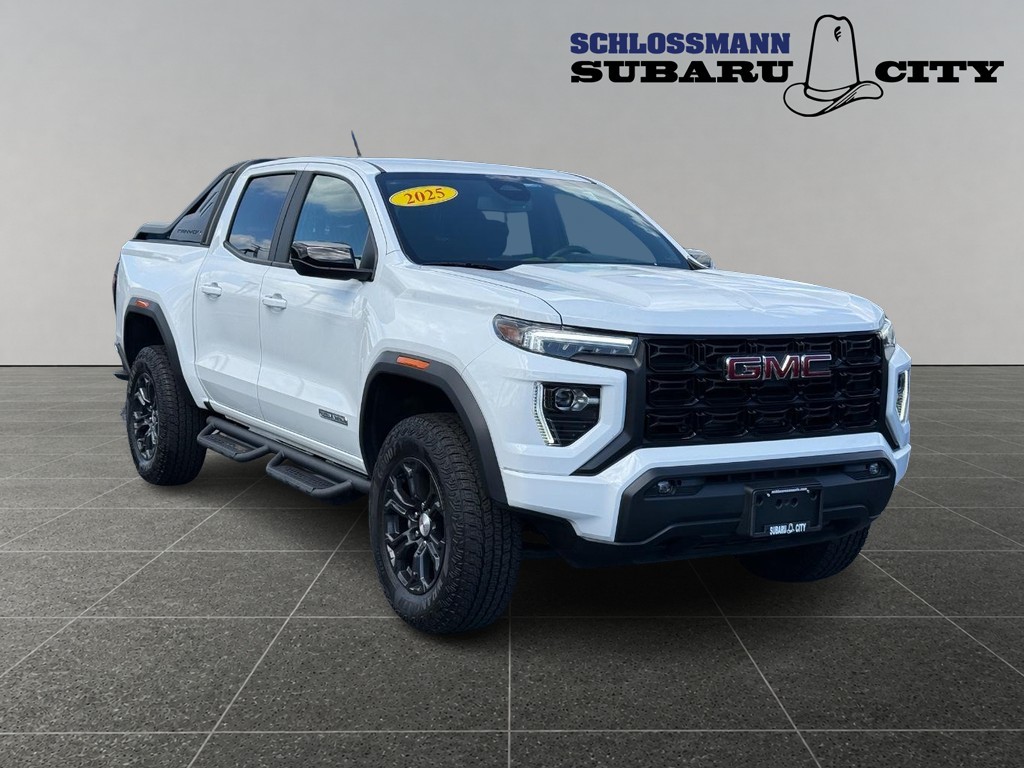 GMC Canyon Vehicle Full-screen Gallery Image 08