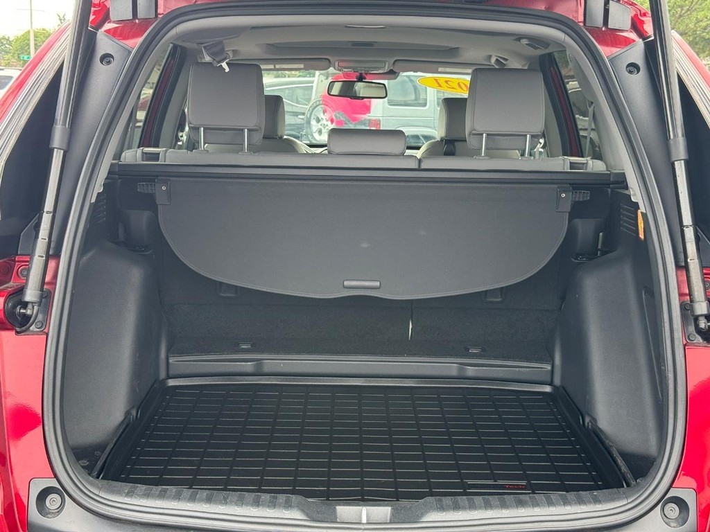 Honda CR-V Vehicle Full-screen Gallery Image 06