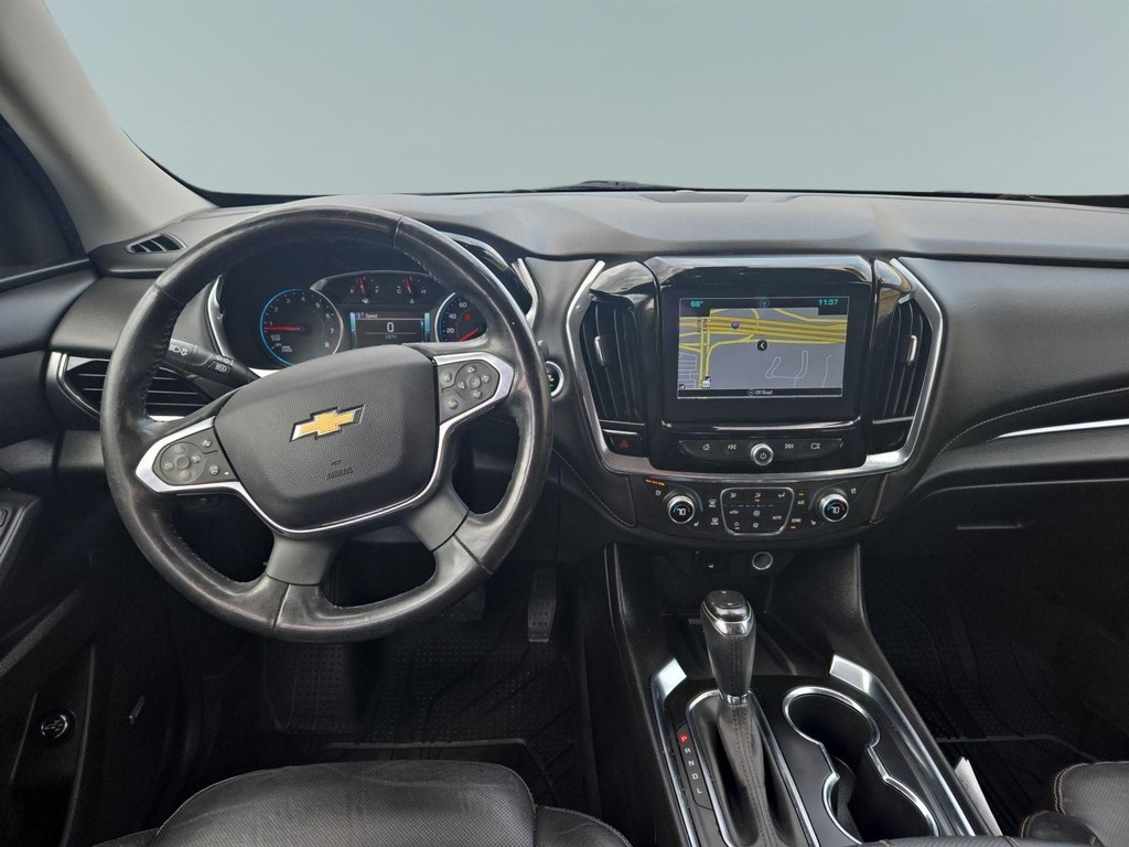 Chevrolet Traverse Vehicle Full-screen Gallery Image 09