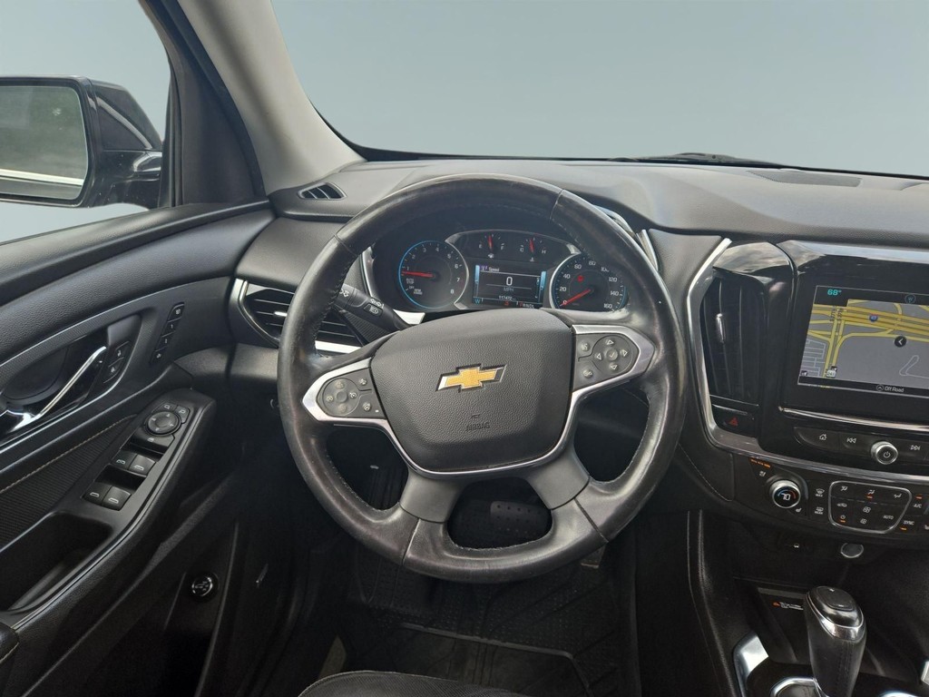 Chevrolet Traverse Vehicle Full-screen Gallery Image 10