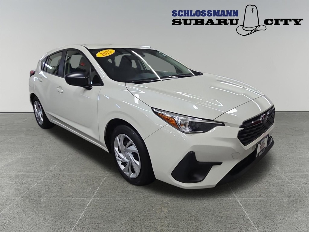 Subaru Impreza Vehicle Full-screen Gallery Image 17