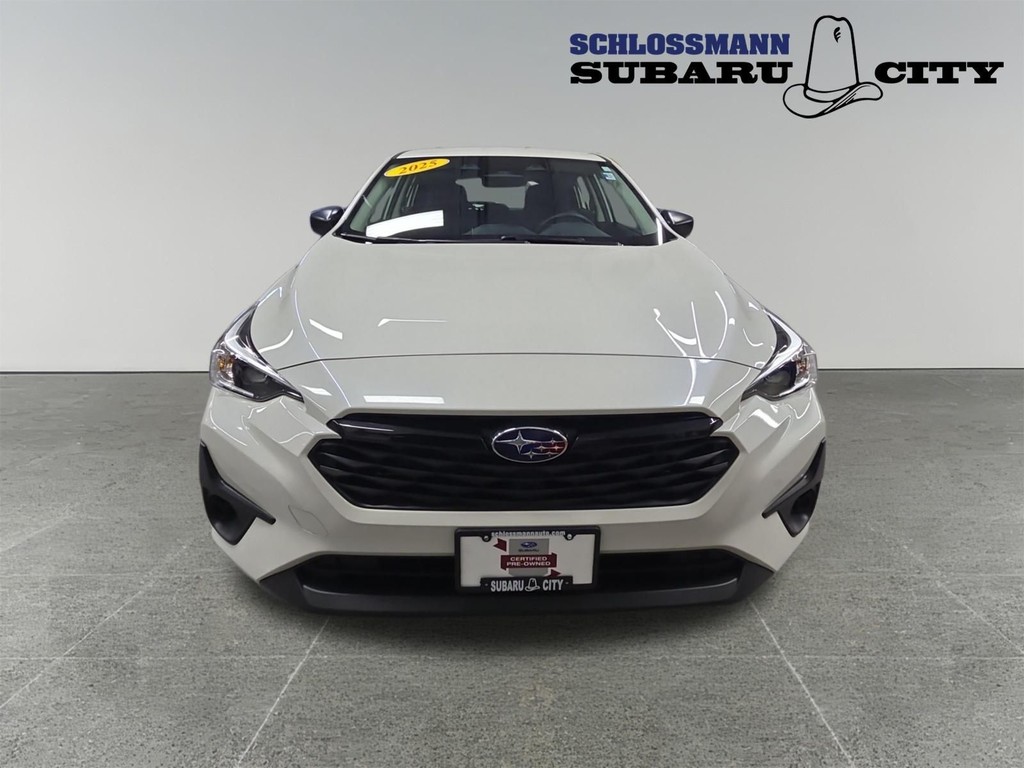 Subaru Impreza Vehicle Full-screen Gallery Image 18