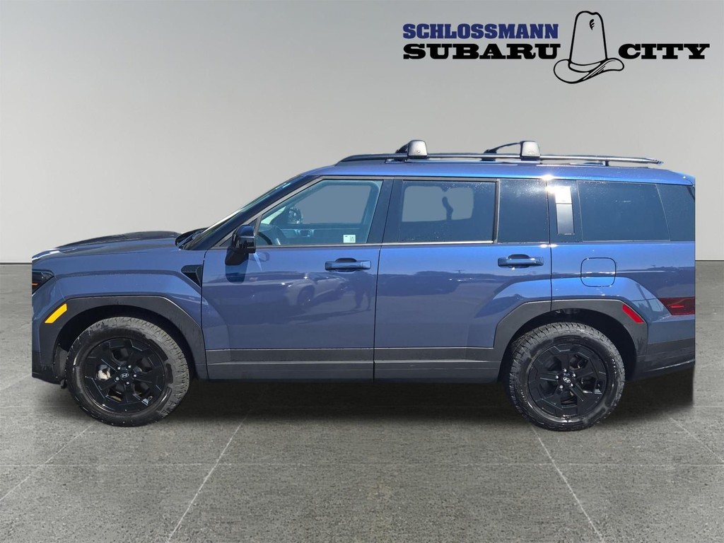 Hyundai Santa Fe Vehicle Full-screen Gallery Image 05