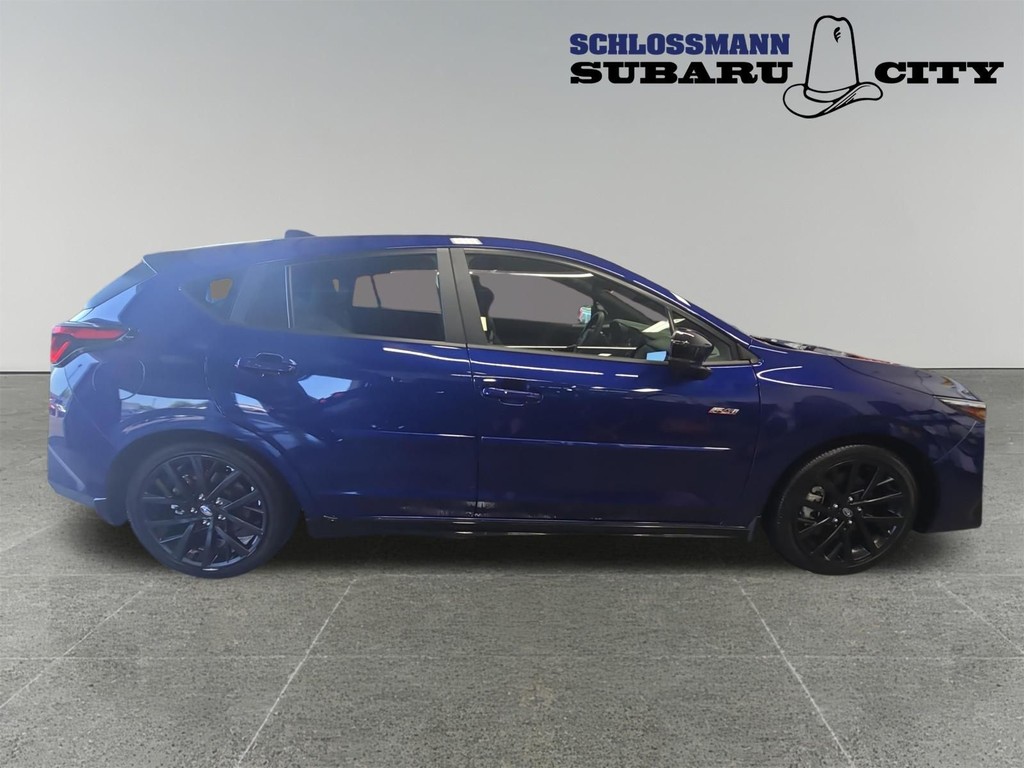 Subaru Impreza Vehicle Full-screen Gallery Image 16