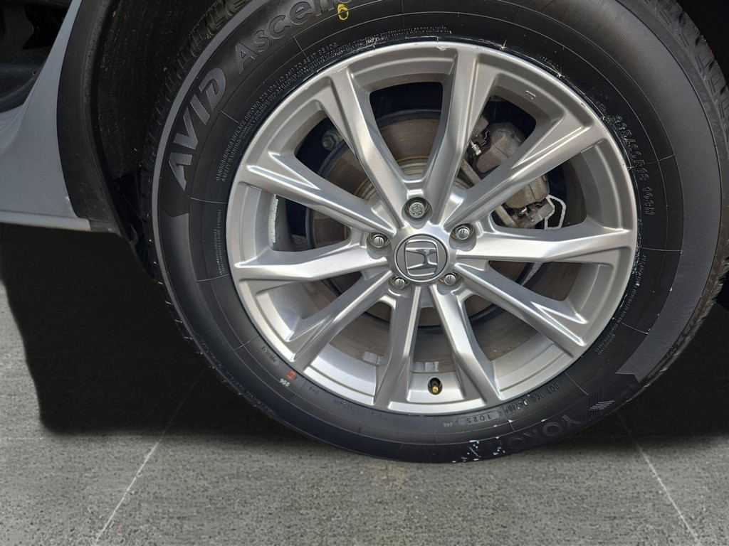 Honda CR-V Vehicle Full-screen Gallery Image 12