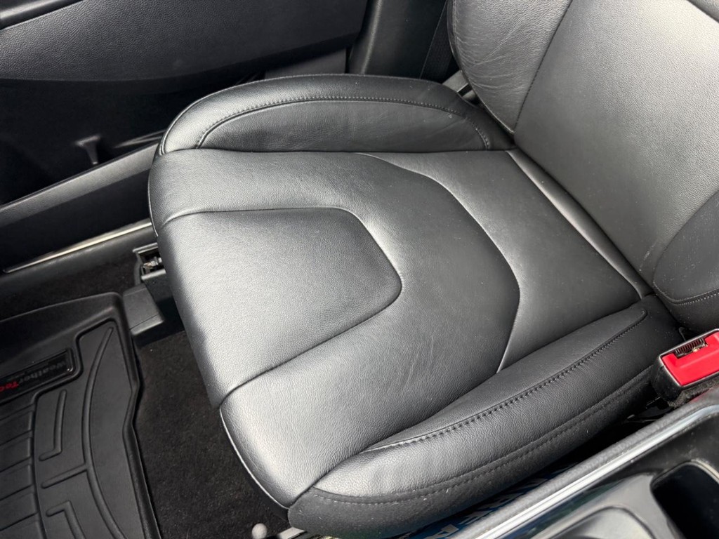 Ford Edge Vehicle Full-screen Gallery Image 22