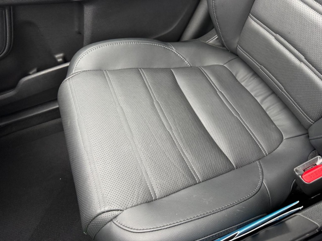 Honda CR-V Vehicle Full-screen Gallery Image 21
