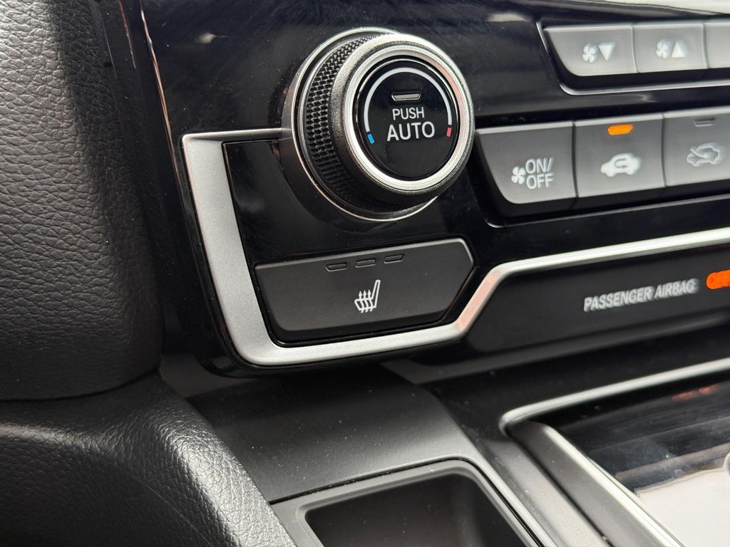 Honda CR-V Vehicle Full-screen Gallery Image 24