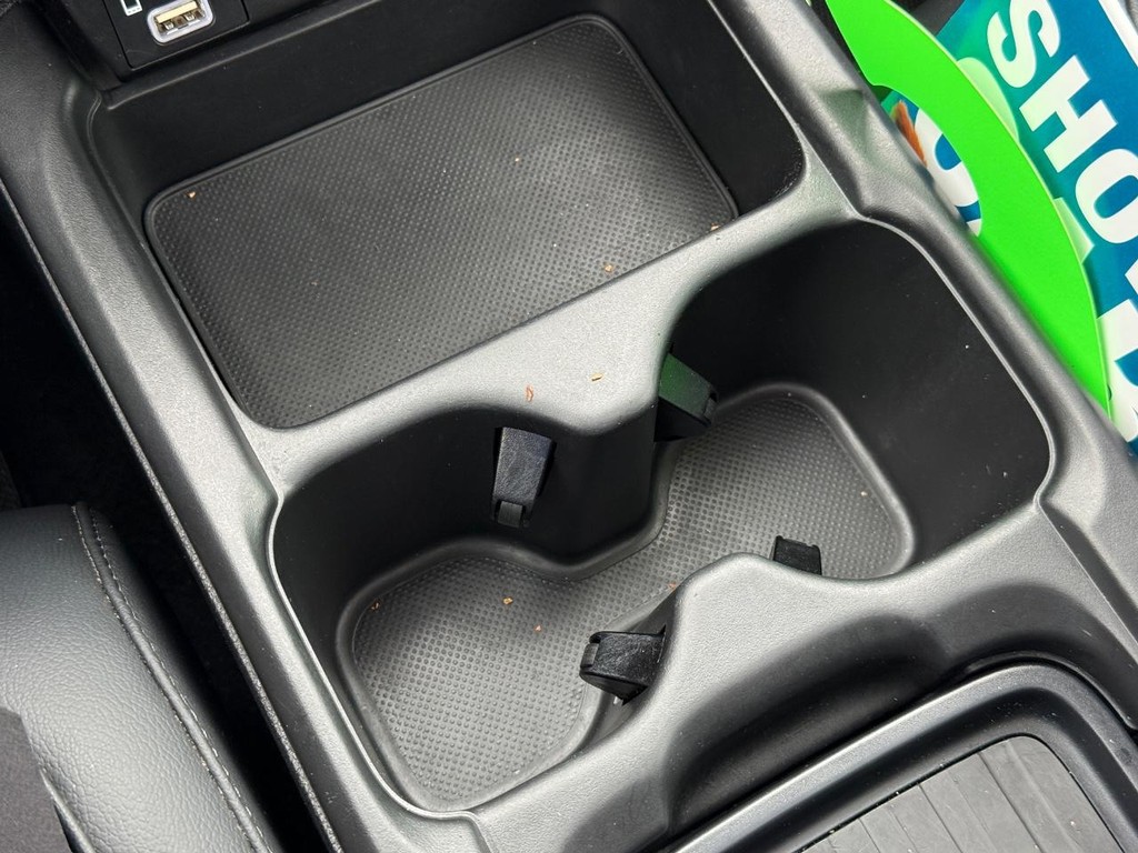 Honda CR-V Vehicle Full-screen Gallery Image 27