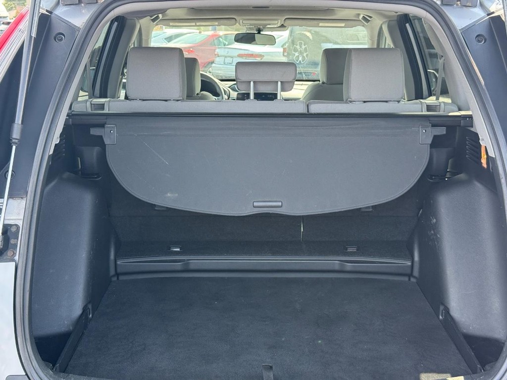 Honda CR-V Vehicle Full-screen Gallery Image 06