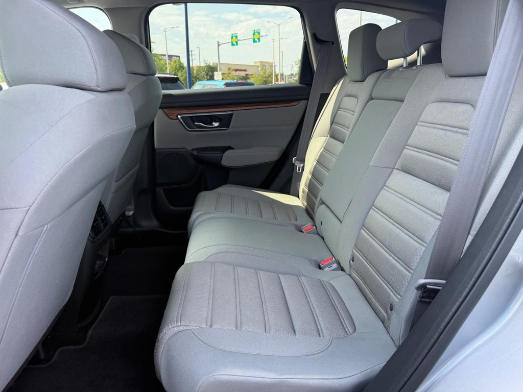 Honda CR-V Vehicle Full-screen Gallery Image 10