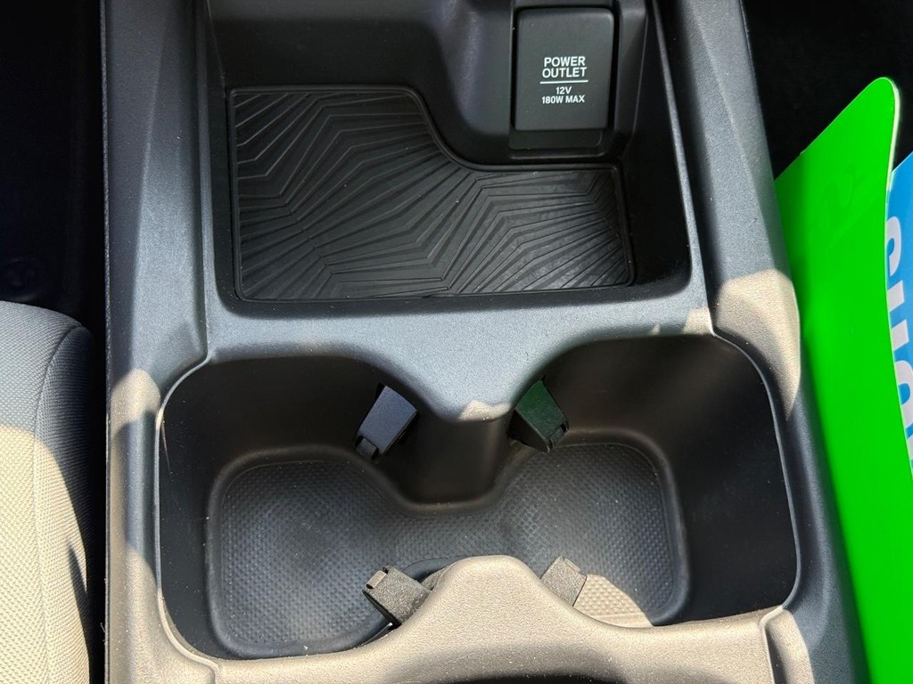 Honda CR-V Vehicle Full-screen Gallery Image 25