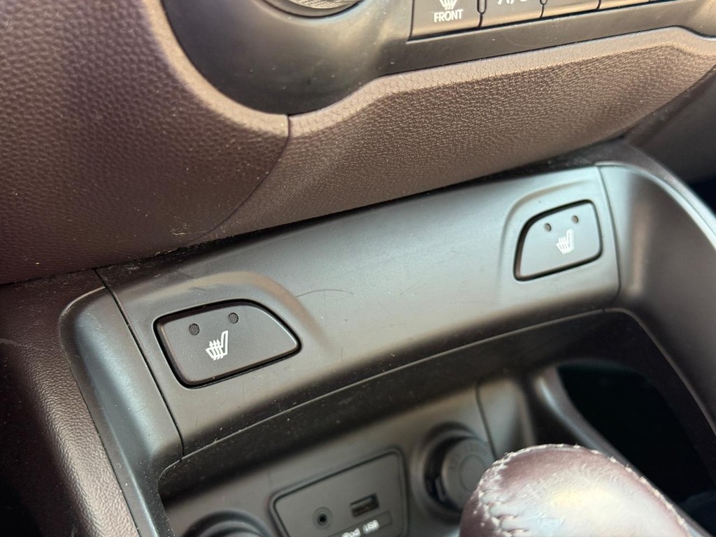 Hyundai Tucson Vehicle Full-screen Gallery Image 23