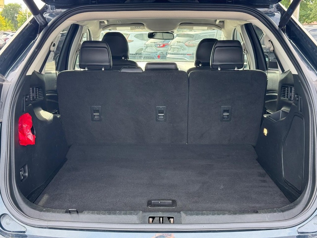 Ford Edge Vehicle Full-screen Gallery Image 06