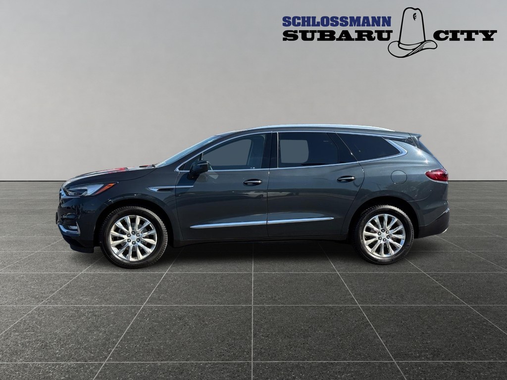 Buick Enclave Vehicle Full-screen Gallery Image 02