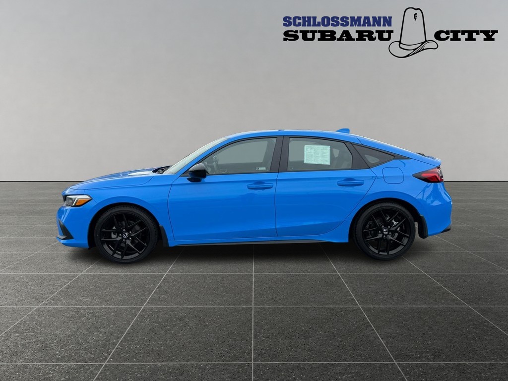 Honda Civic Hatchback Vehicle Full-screen Gallery Image 02