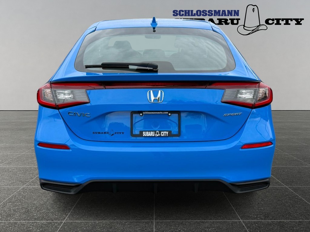 Honda Civic Hatchback Vehicle Full-screen Gallery Image 04
