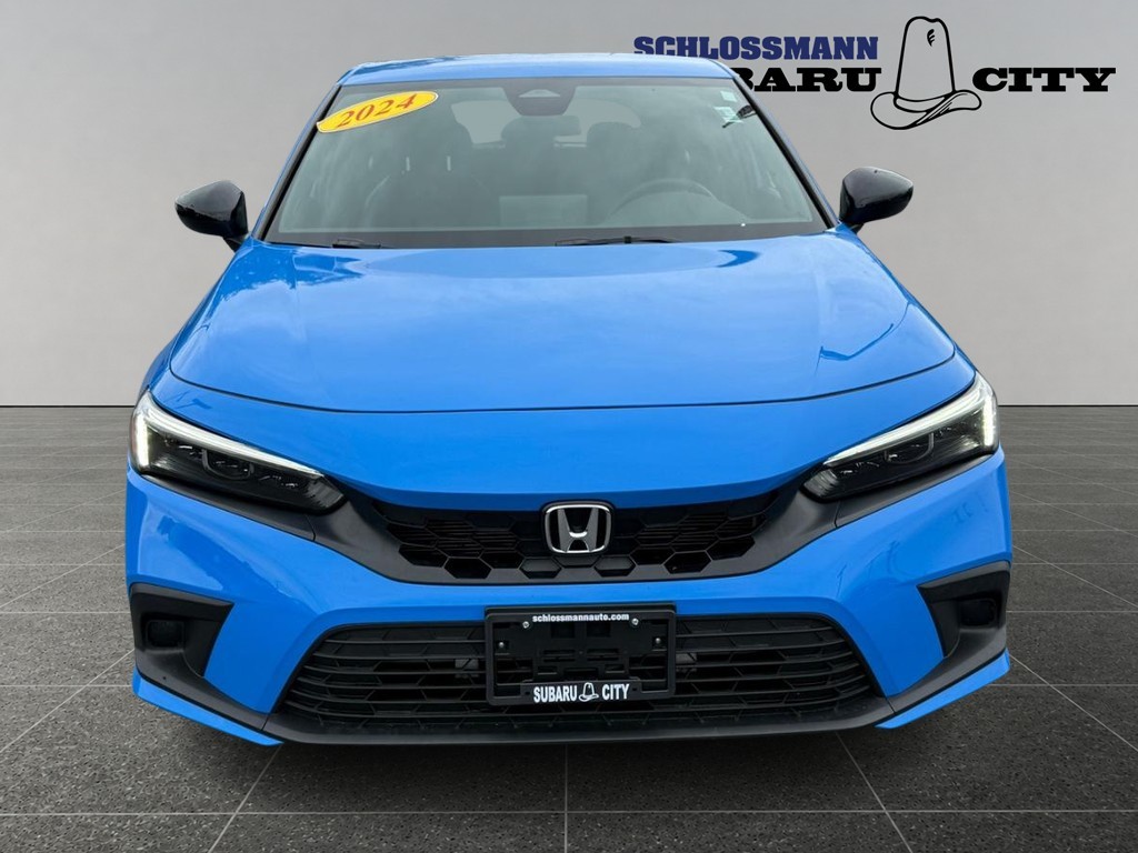 Honda Civic Hatchback Vehicle Full-screen Gallery Image 09