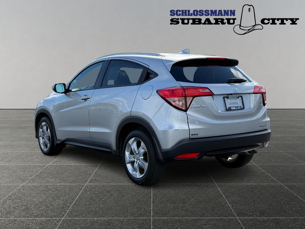 Honda HR-V Vehicle Full-screen Gallery Image 03