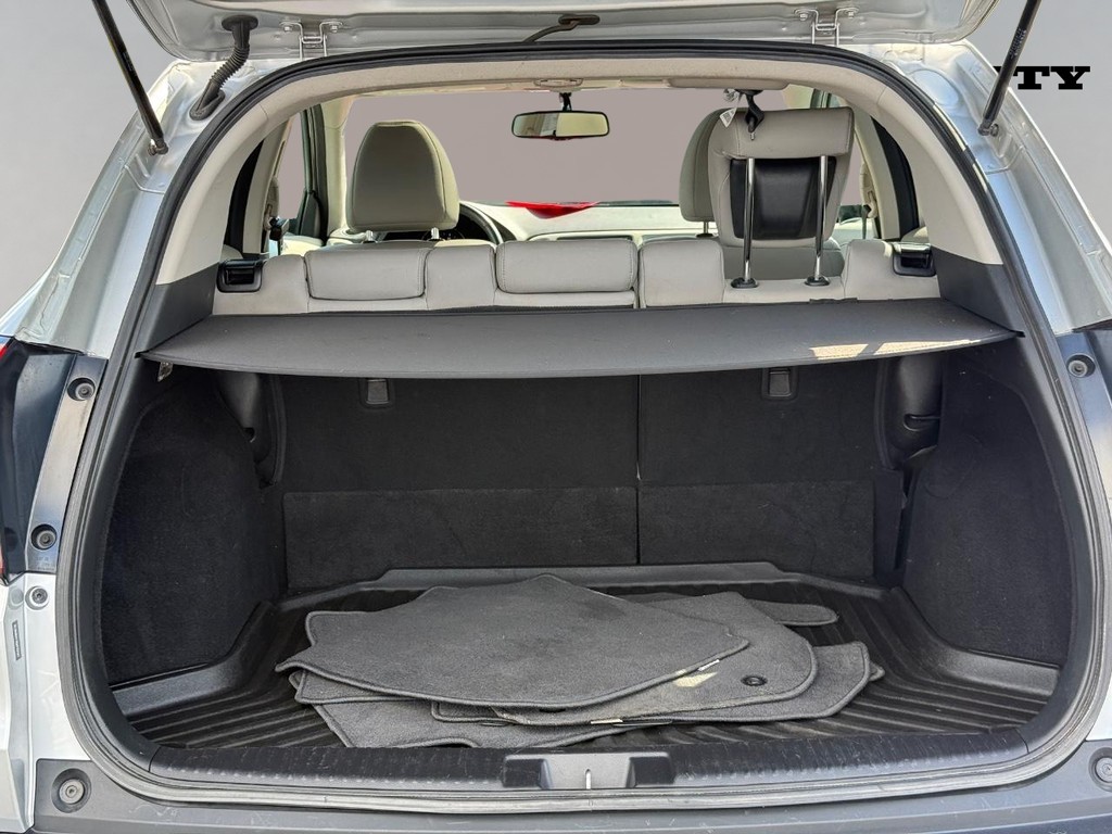 Honda HR-V Vehicle Full-screen Gallery Image 05