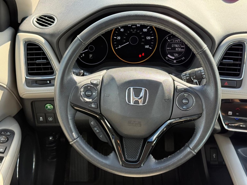 Honda HR-V Vehicle Full-screen Gallery Image 12