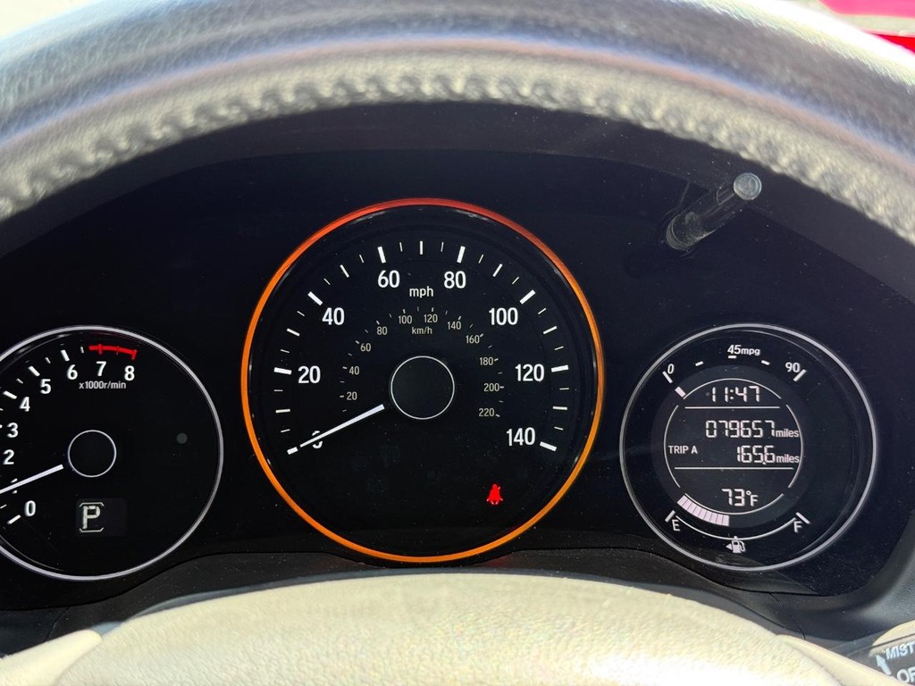 Honda HR-V Vehicle Full-screen Gallery Image 17