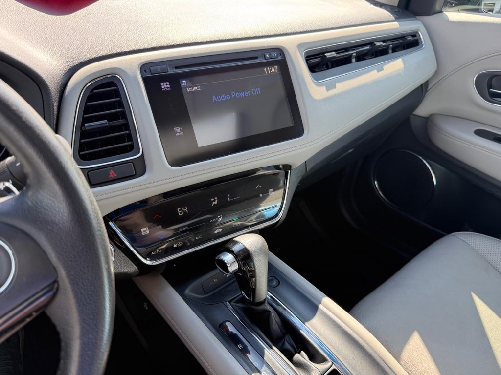 Honda HR-V Vehicle Full-screen Gallery Image 20